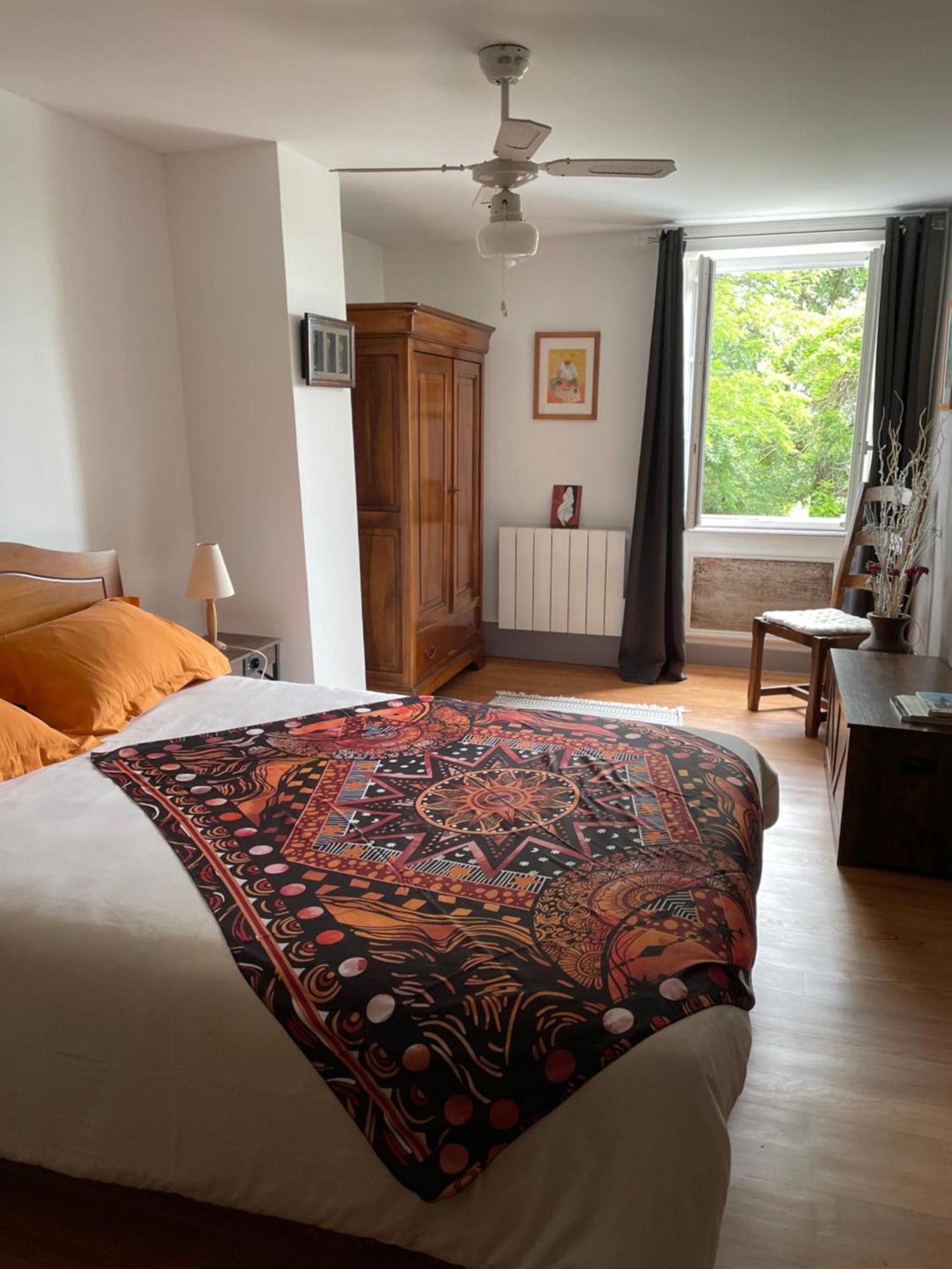 Les Agapanthes Bed & Breakfast Vaux-en-Beaujolais Exterior photo